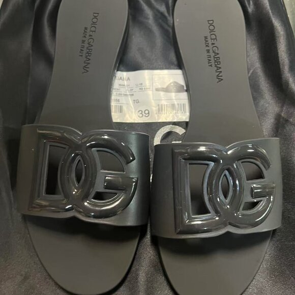 Dolce & Gabbana Black Slide Sandals - Picture 3 of 4